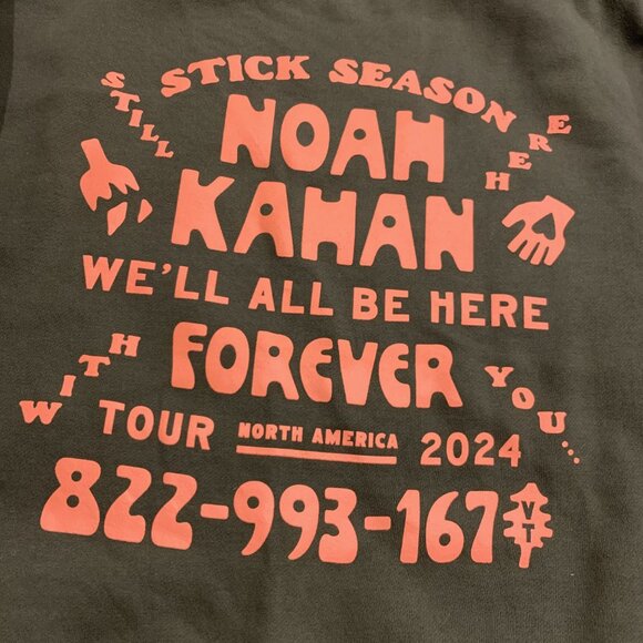 Noah Kahan 2024 Tour Stick Season Forever Crewneck Sweatshirt Men's Medium Green - Picture 5 of 7